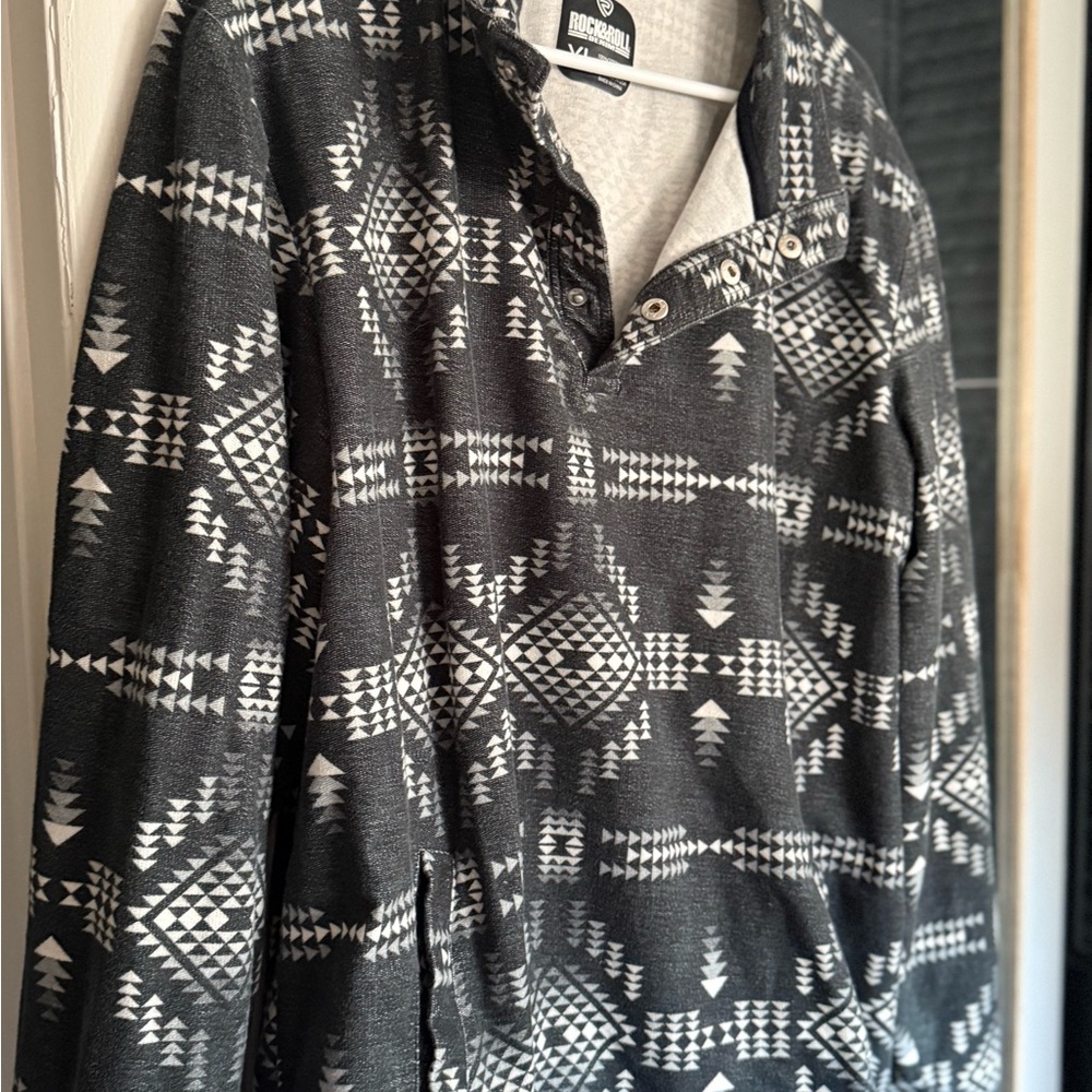 Black and Gray Patterned Shirt Jacket